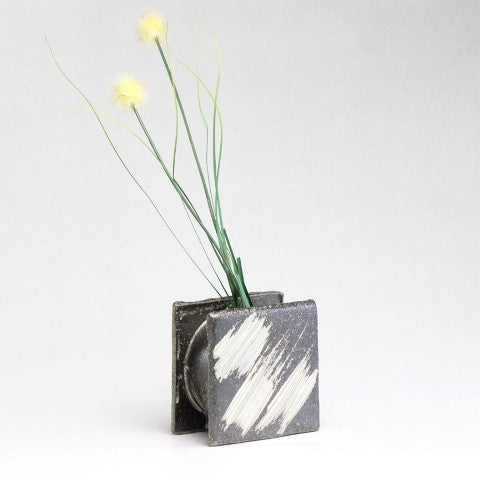 花入 いぶし合せ / W10×D6×H10cm