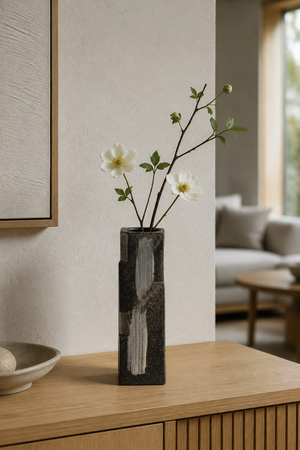 花入　白刷毛目 / W6×D6×H20cm