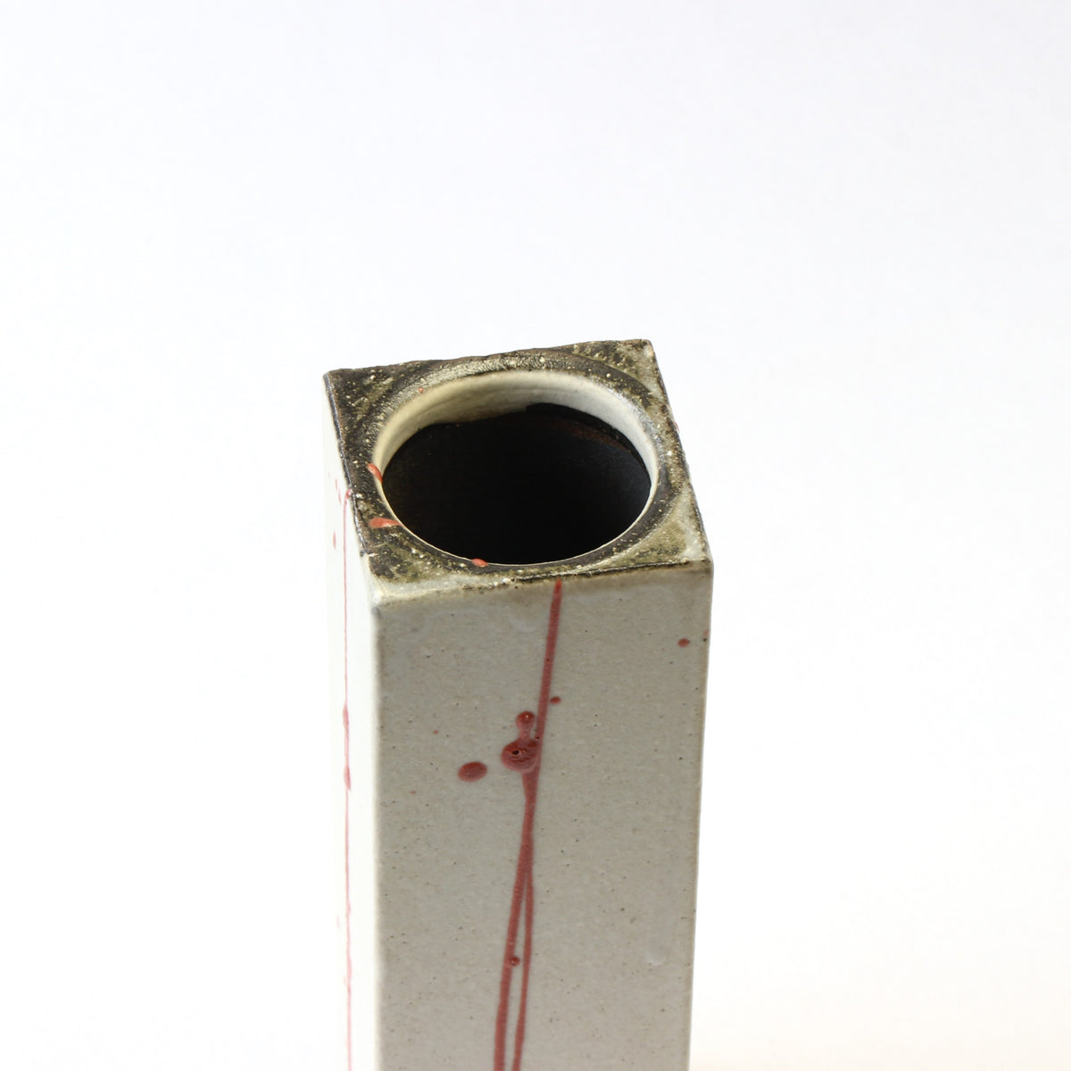 花入　赤流し / W6×D6×H20cm
