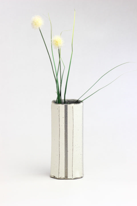 花入　ラインシード / ホワイト / Φ8×H18.5cm