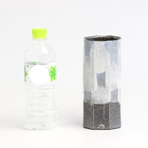 花入　白刷毛目ブルー / Φ8×H18.5cm